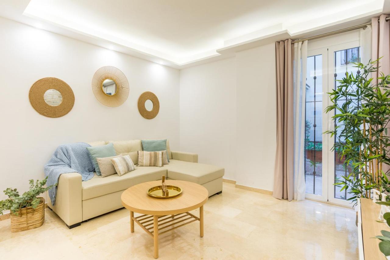 מאלגה Agua II & Seasonal Pool By Ele Apartments מראה חיצוני תמונה